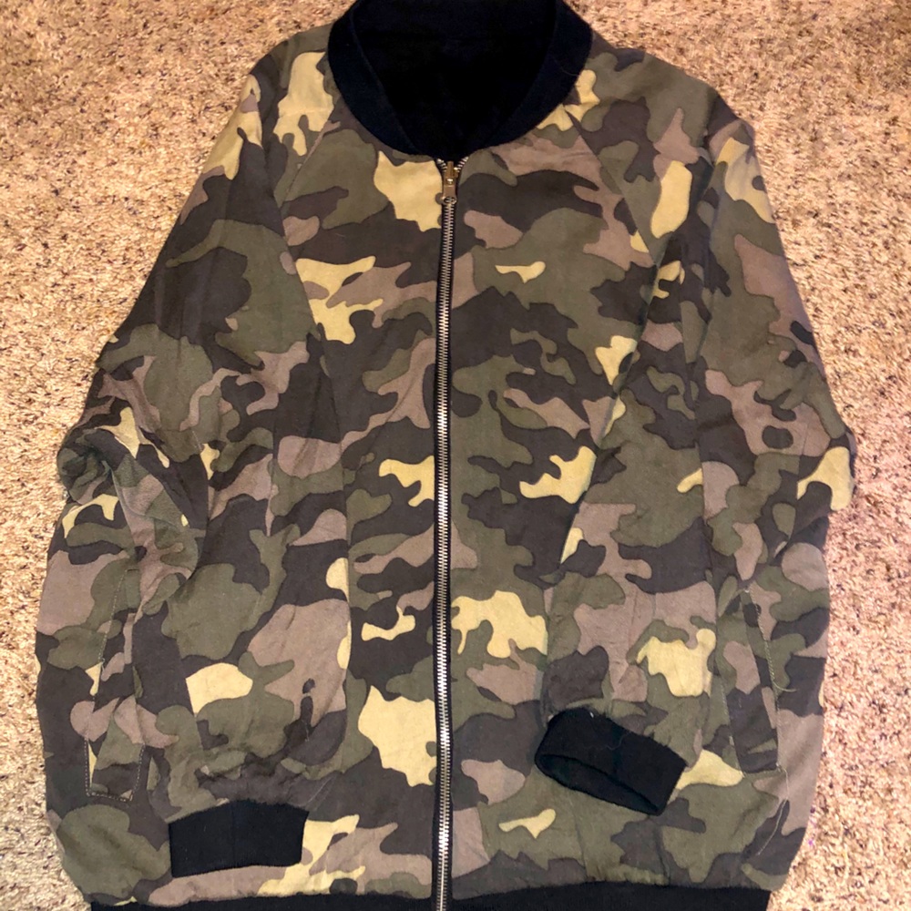 Bomber jacket